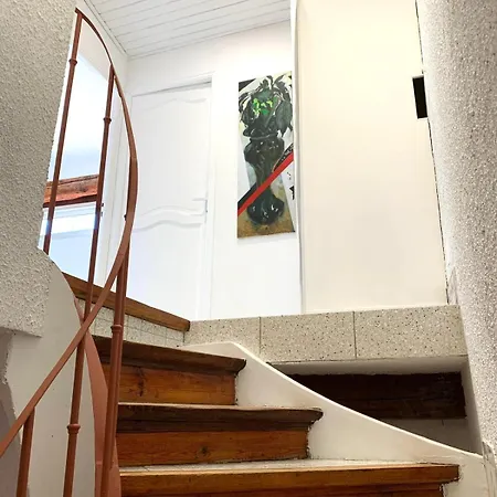 Vakantiehuis Maison Spacieuse Et Calme, Centre Ville, Ideal Famille *